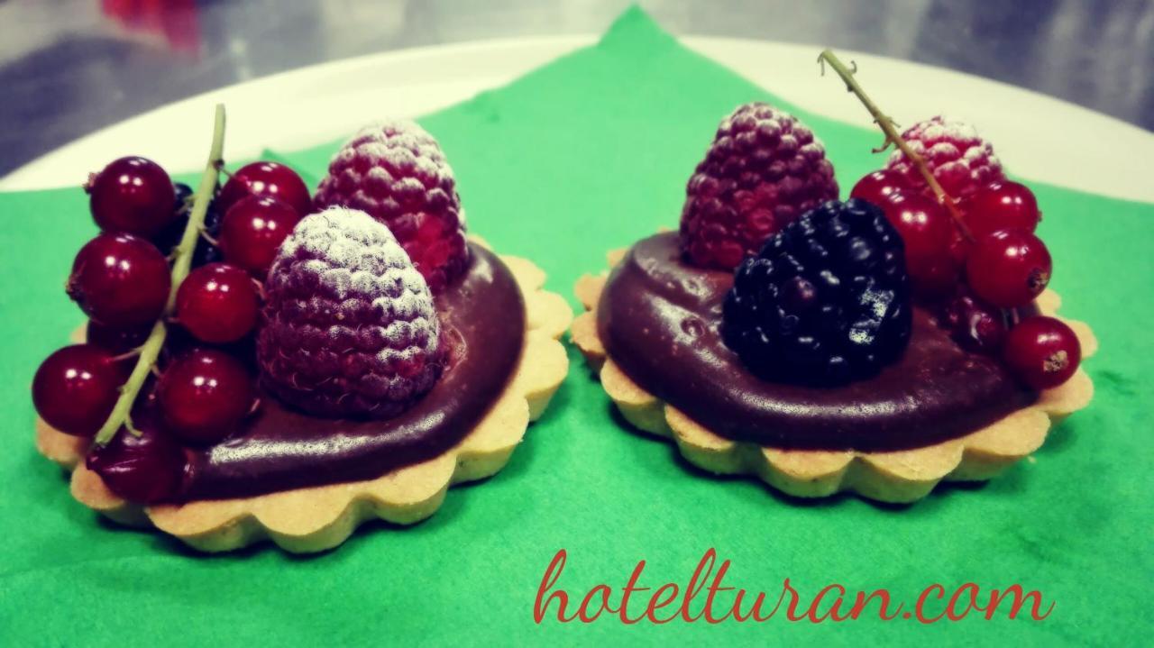 Hotel Turan Les Deux Alpes Ngoại thất bức ảnh